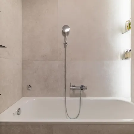 Mariuci With Lush Terrace And Private Garage Split